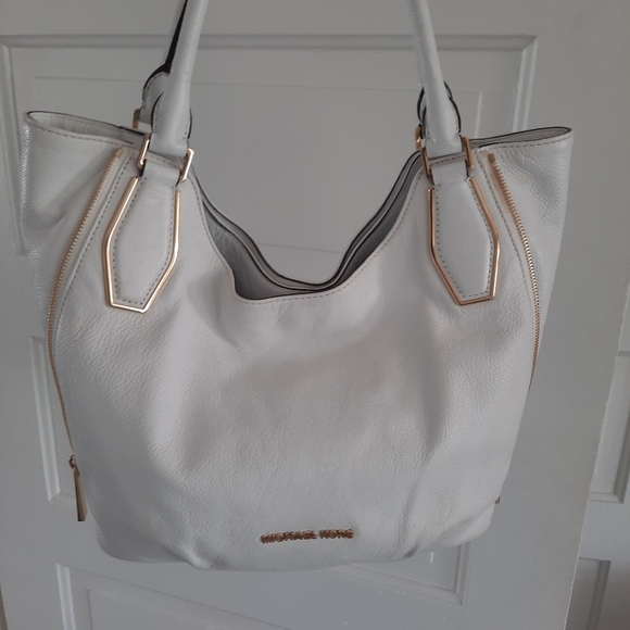 Michael Kors White Vanessa - Picture 4 of 9